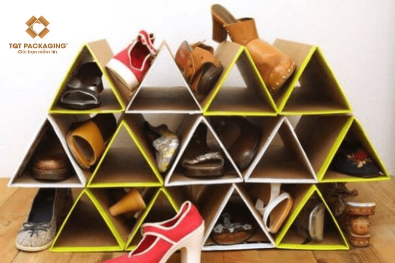 Cách làm kệ giày dép hình tam giác bằng thùng bìa carton